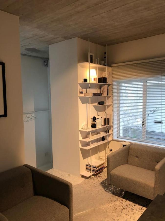 Apartment Medieval Center At River De Leie Gent